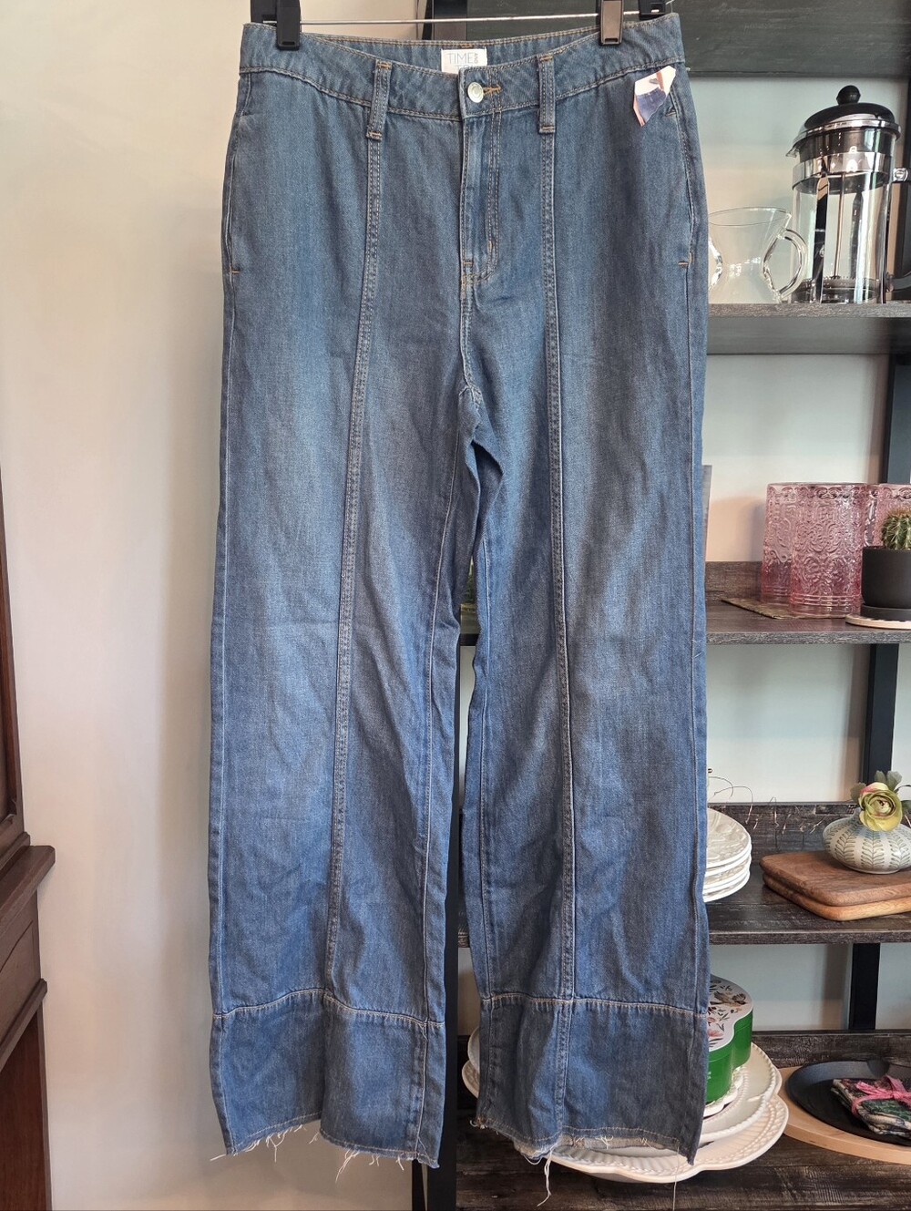 Cute Wide Leg Time And Tru Blue Jeans Size 4 NWT